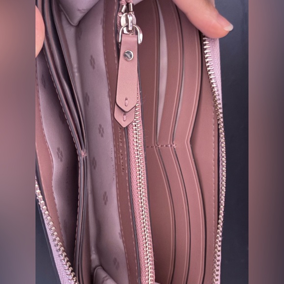 Sold - Picture 4 of 4